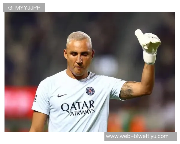 拜仁16岁中卫基亚拉父亲与曼城蓝军洽谈潜在转会事宜